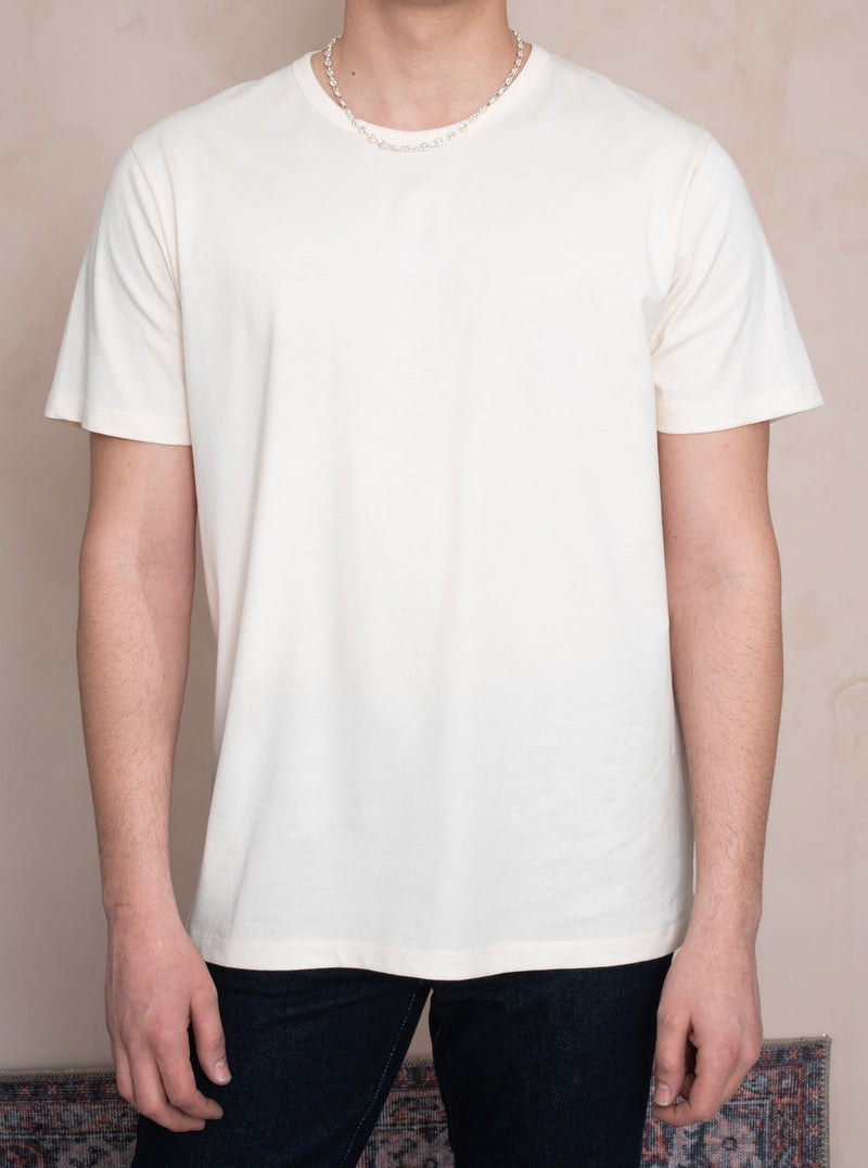 BİYELİ YAKA T-SHIRT
