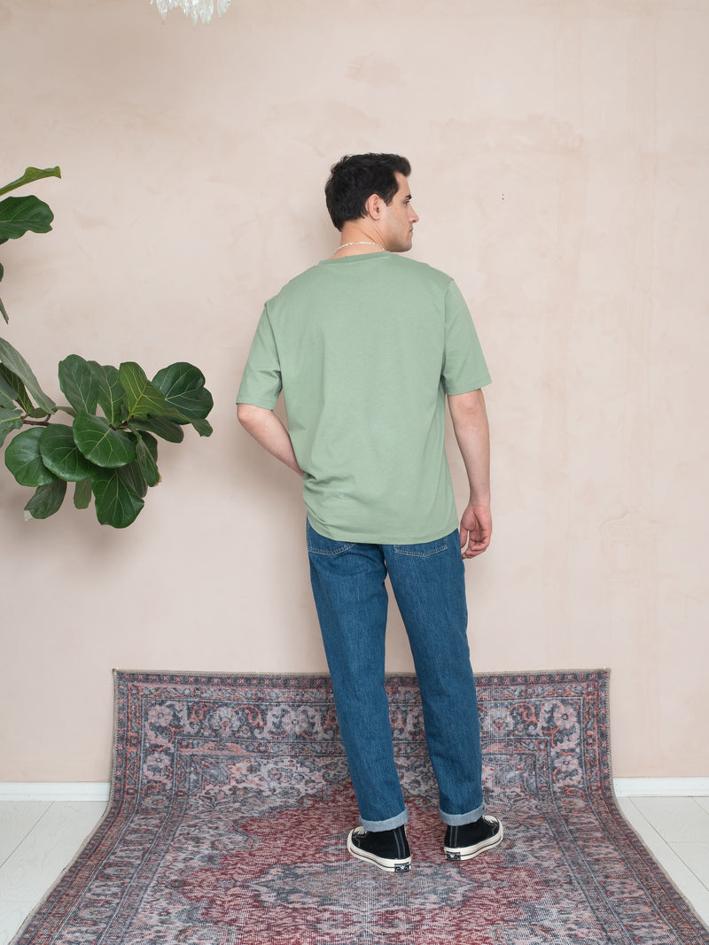 OVERSIZE T-SHIRT